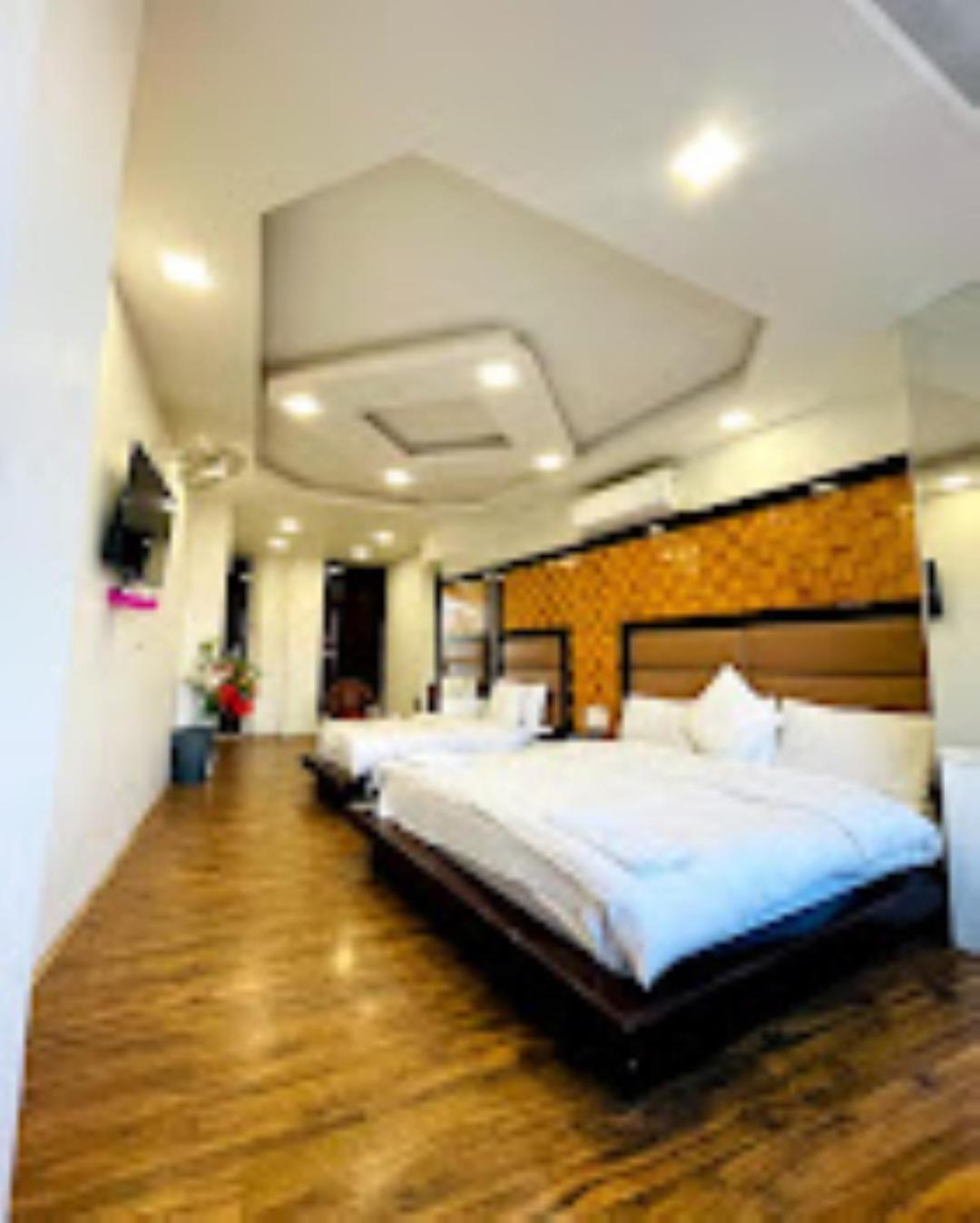 Hotel Bliss , Anantnag ภายนอก รูปภาพ